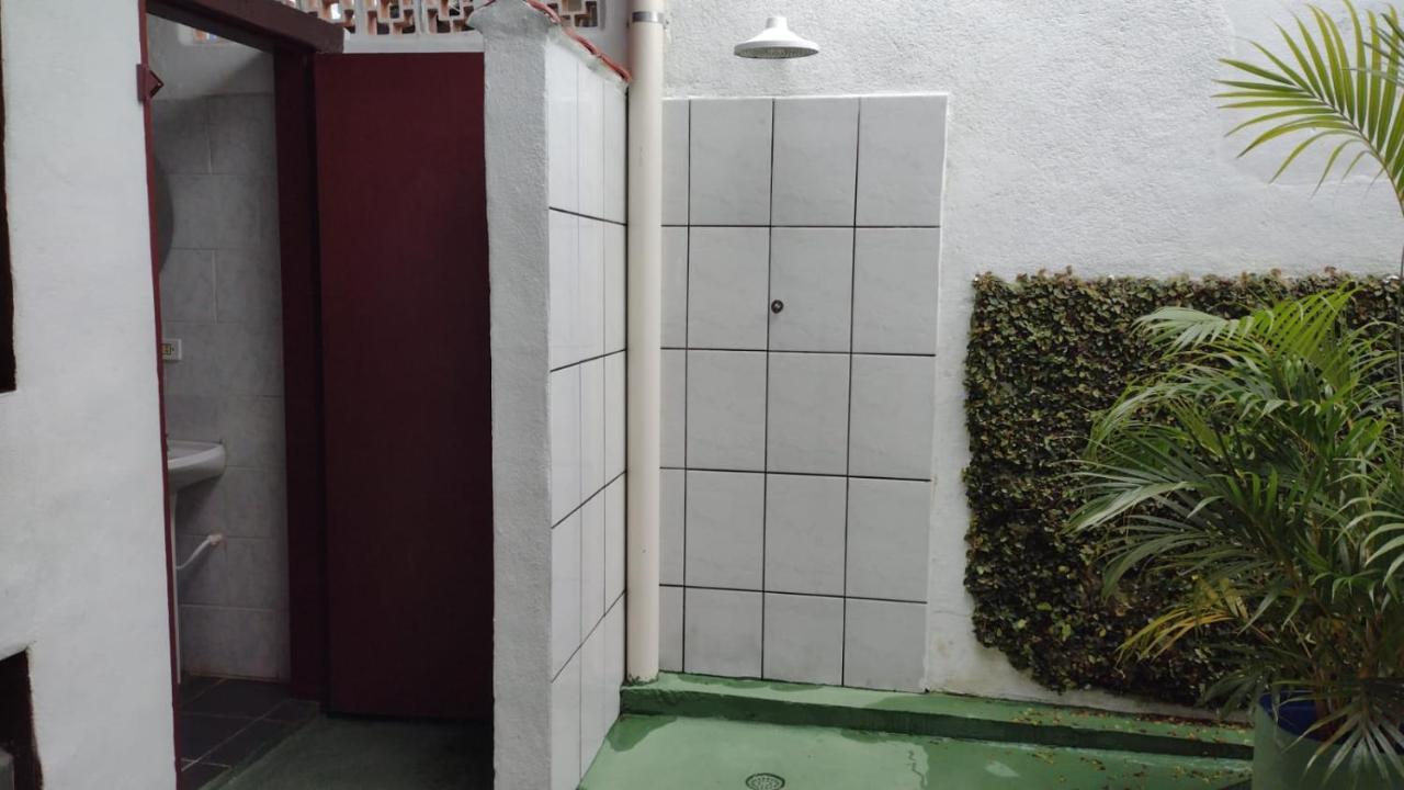 Villa Casa Inteira Cravada Entre Os Principais Pontos Turisticos Caraguatatuba Exterior foto